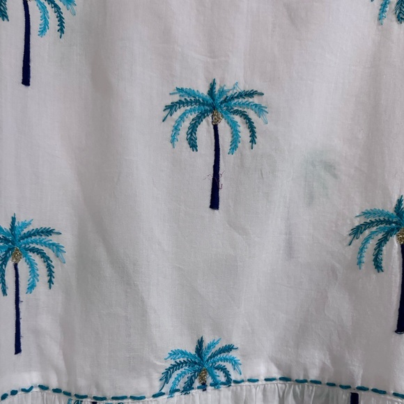 Nimo With Love Embroidered Palm Top - Picture 3 of 3